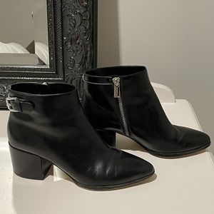Michael by Michael Kors Booties Size 7.5